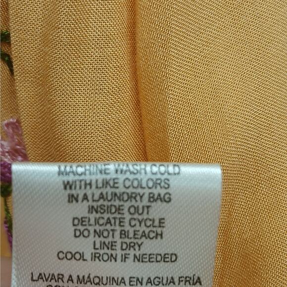 Democracy Embroidered Off the Shoulder Boho Peasant Blouse TanSize Large NWT - Picture 7 of 12